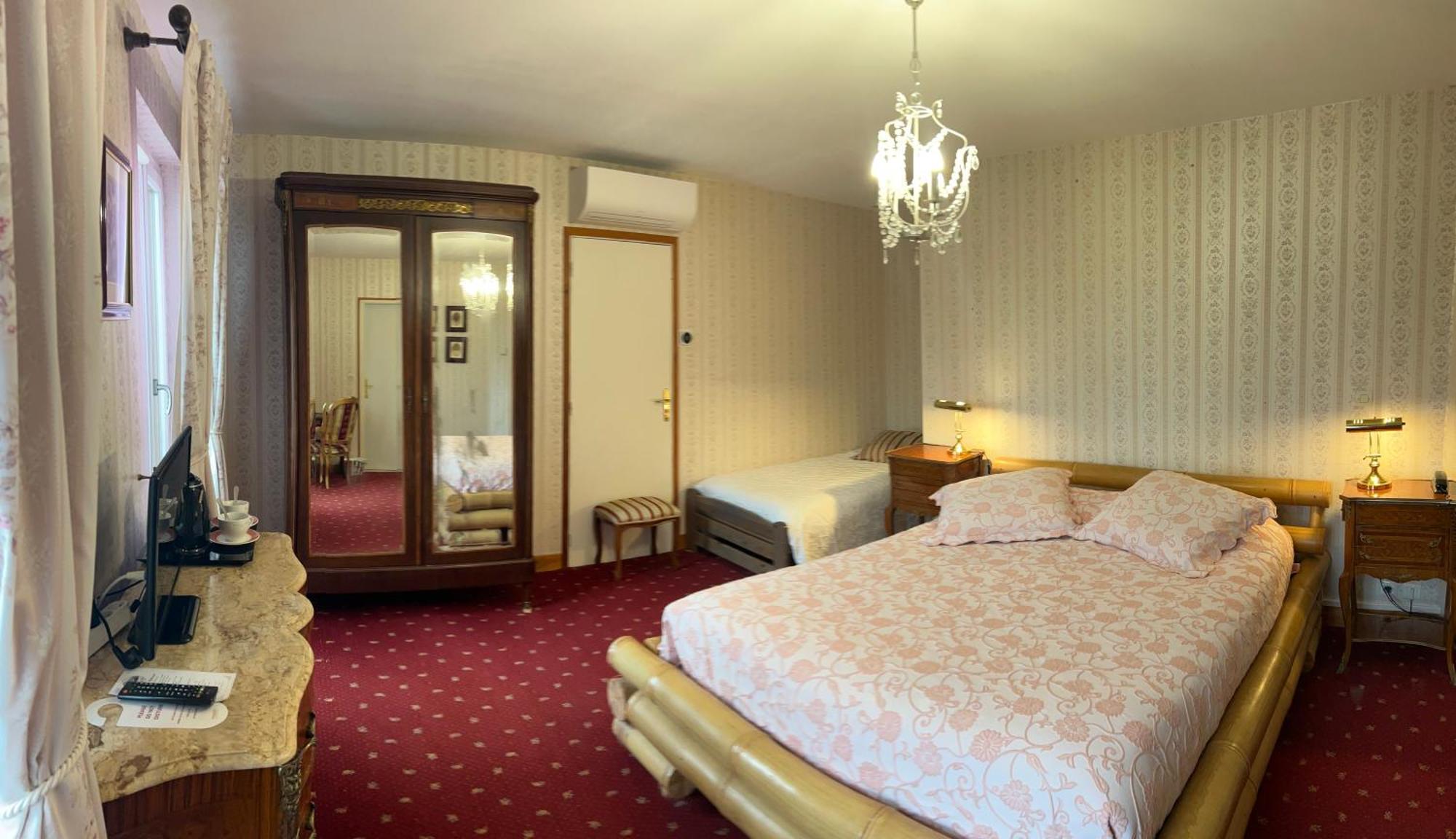 Hotel De La Loire Saint-Satur Ngoại thất bức ảnh